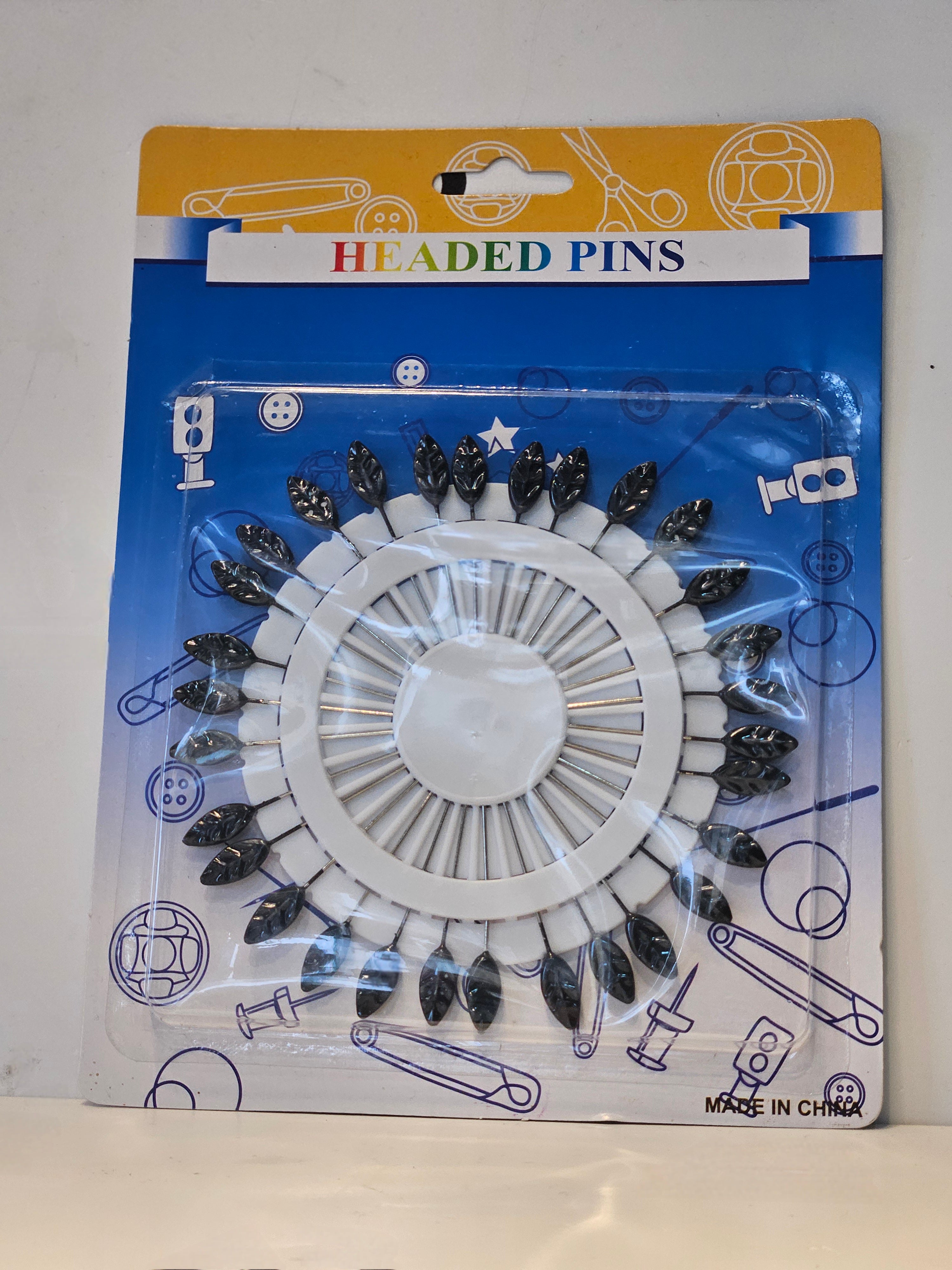 pack of Leaf headed pins