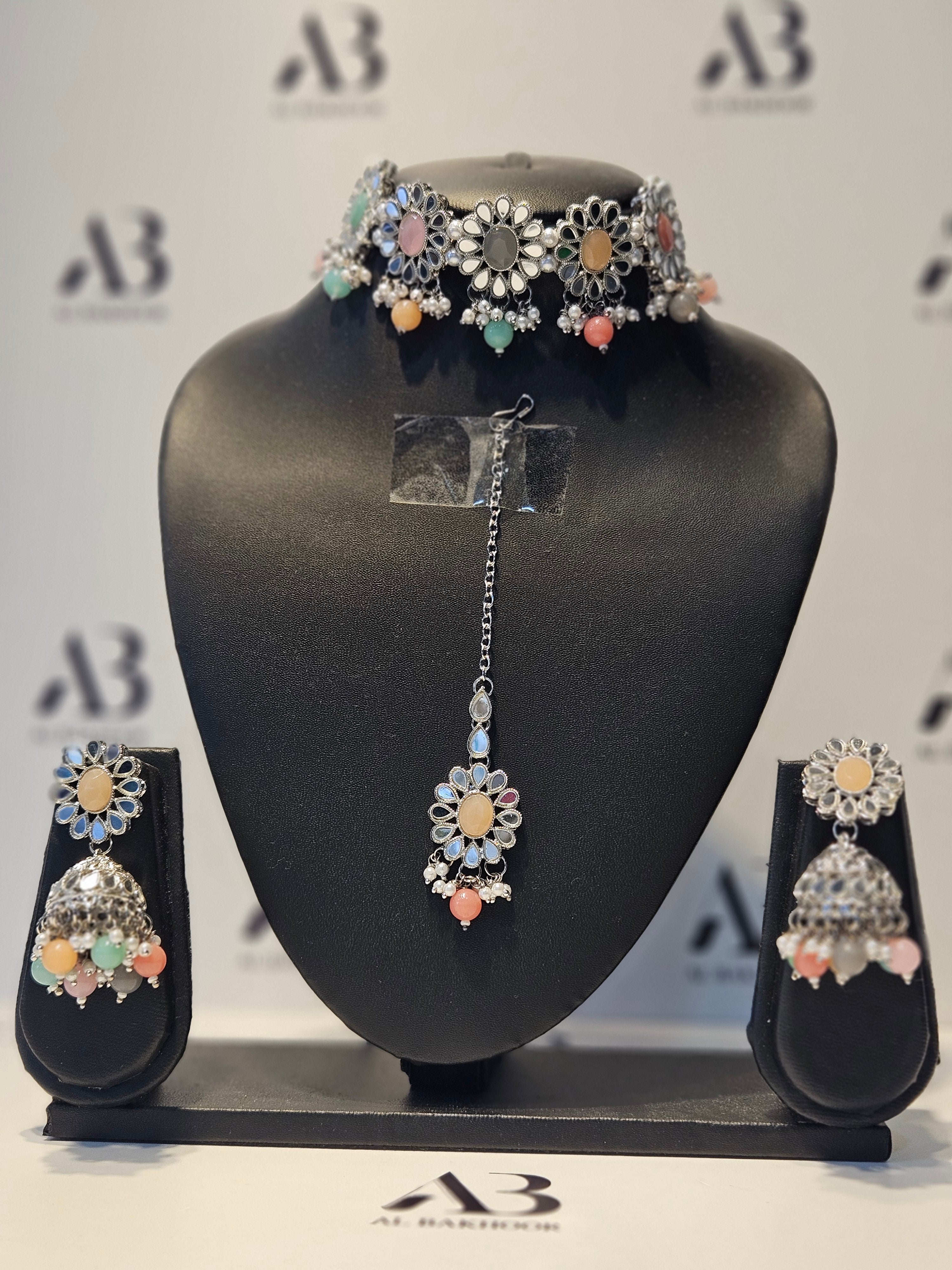 Pastel Womens Jewellery Set including Necklace, Earrings & Tikka / Headpiece