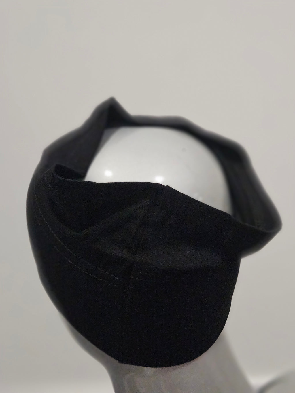 Black/ White Tube Bonnet for under scarves
