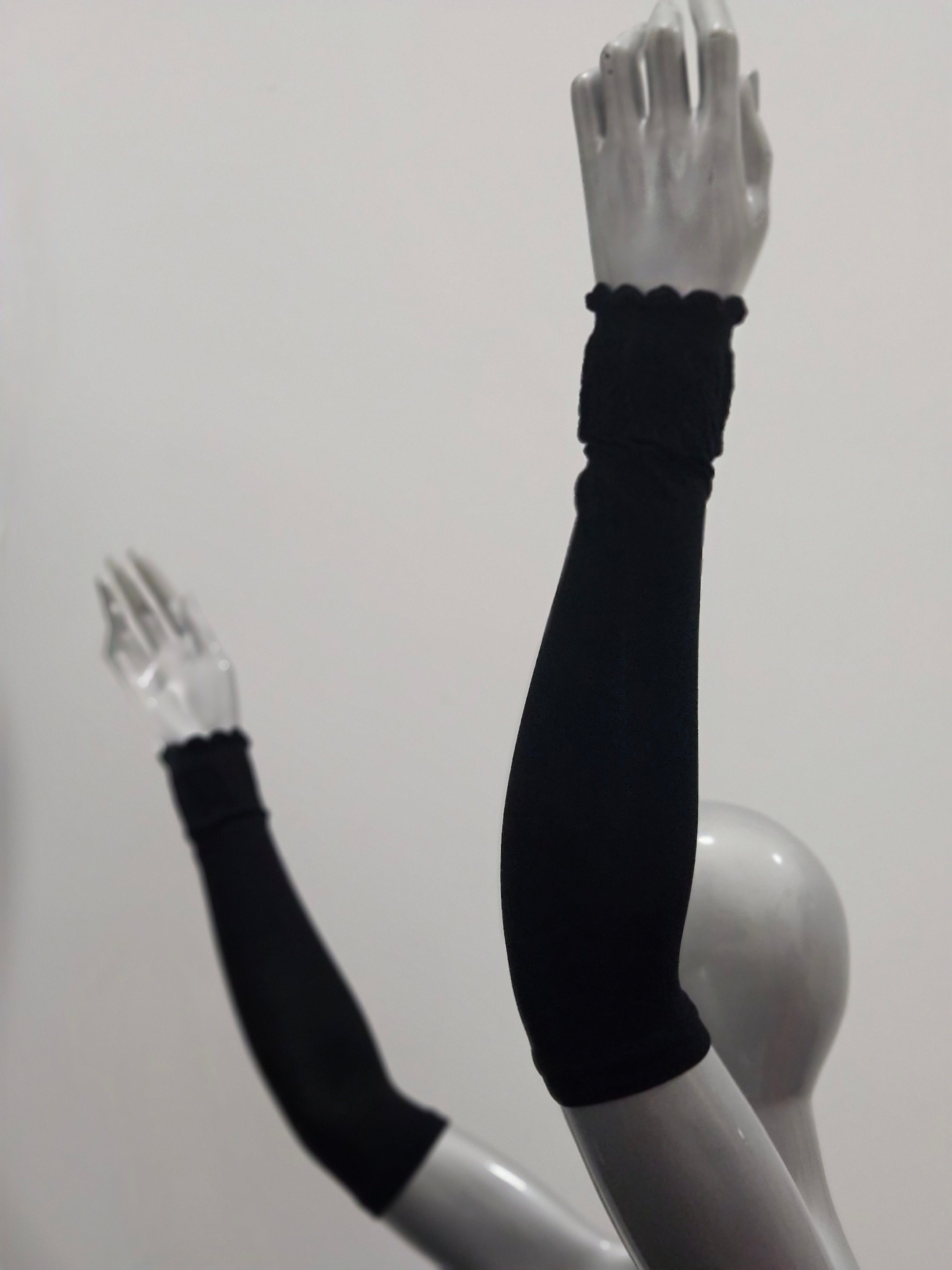 Black/ White Sleeves ideal for praying