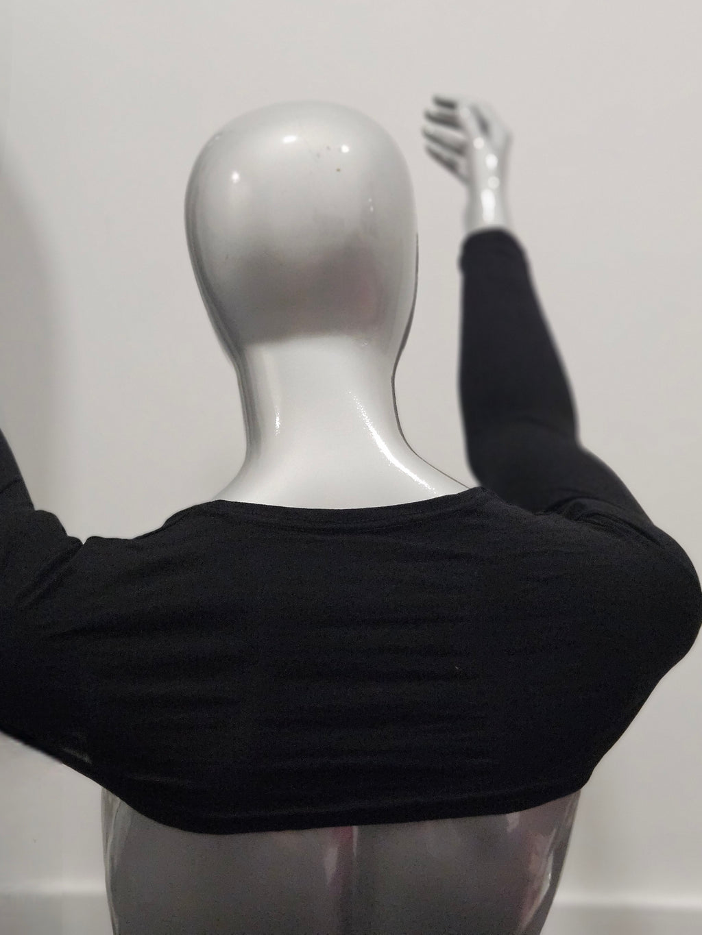 Black/ White/ Nude sleeves