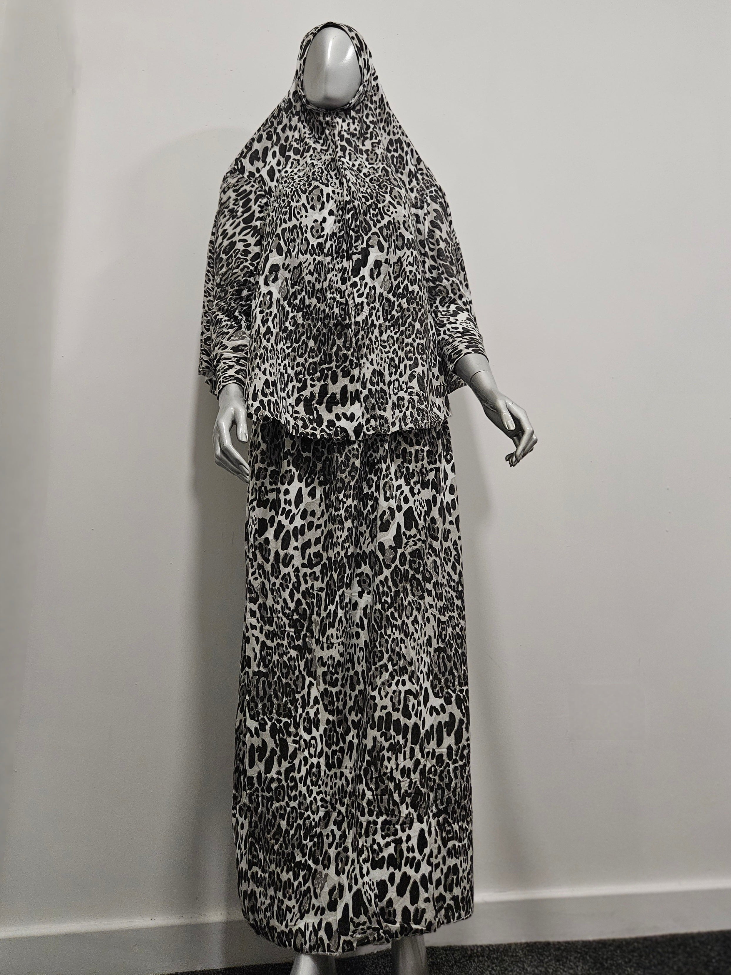 Two Piece Ladies Prayer Set