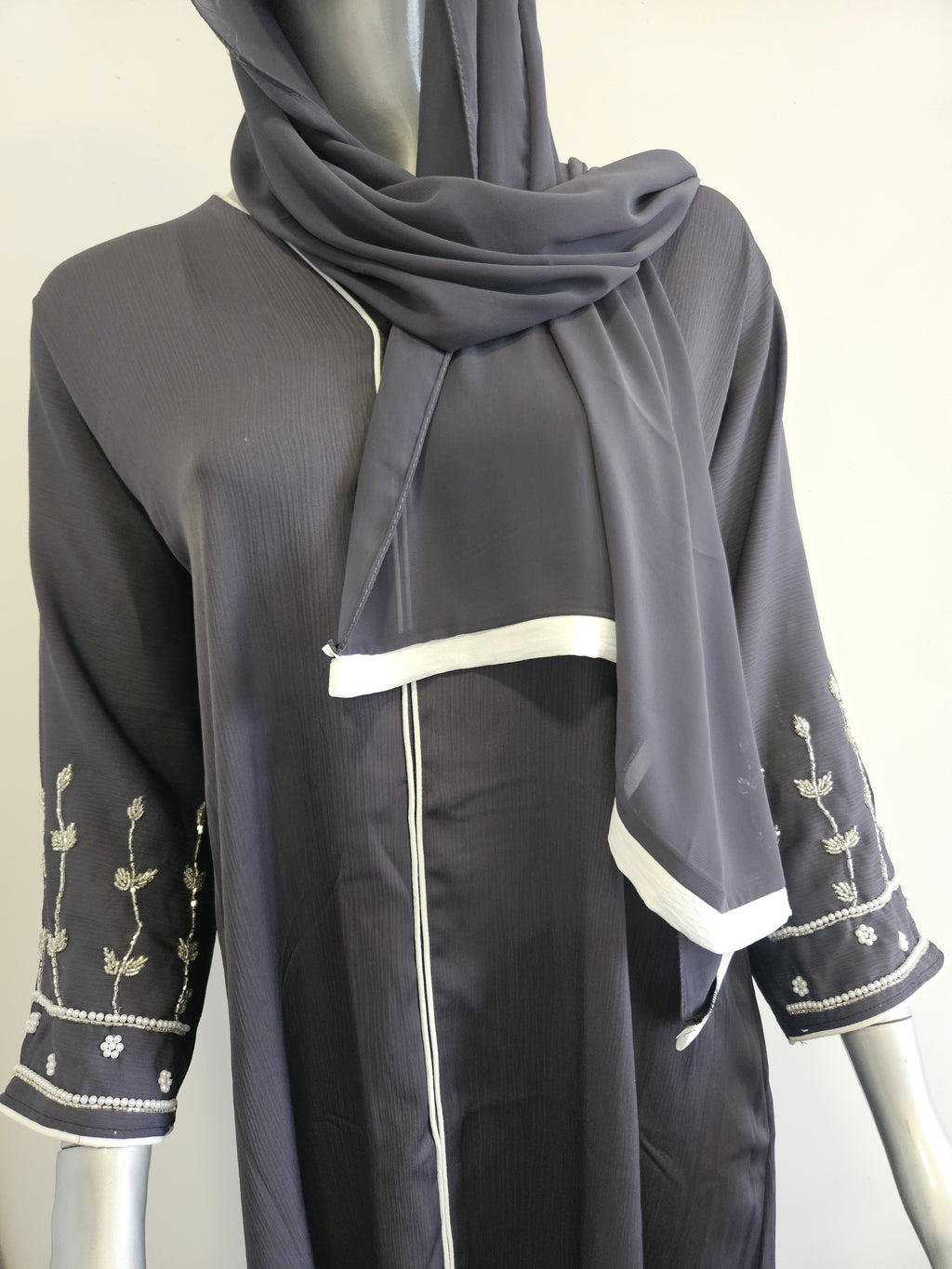 Woman's One- piece Abaya